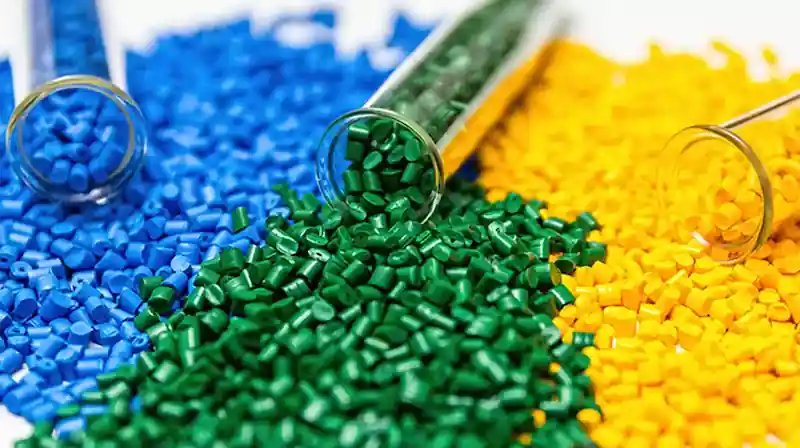 Produktionsinfrastruktur des Kunststoffrecyclingunternehmens Hür Plastik